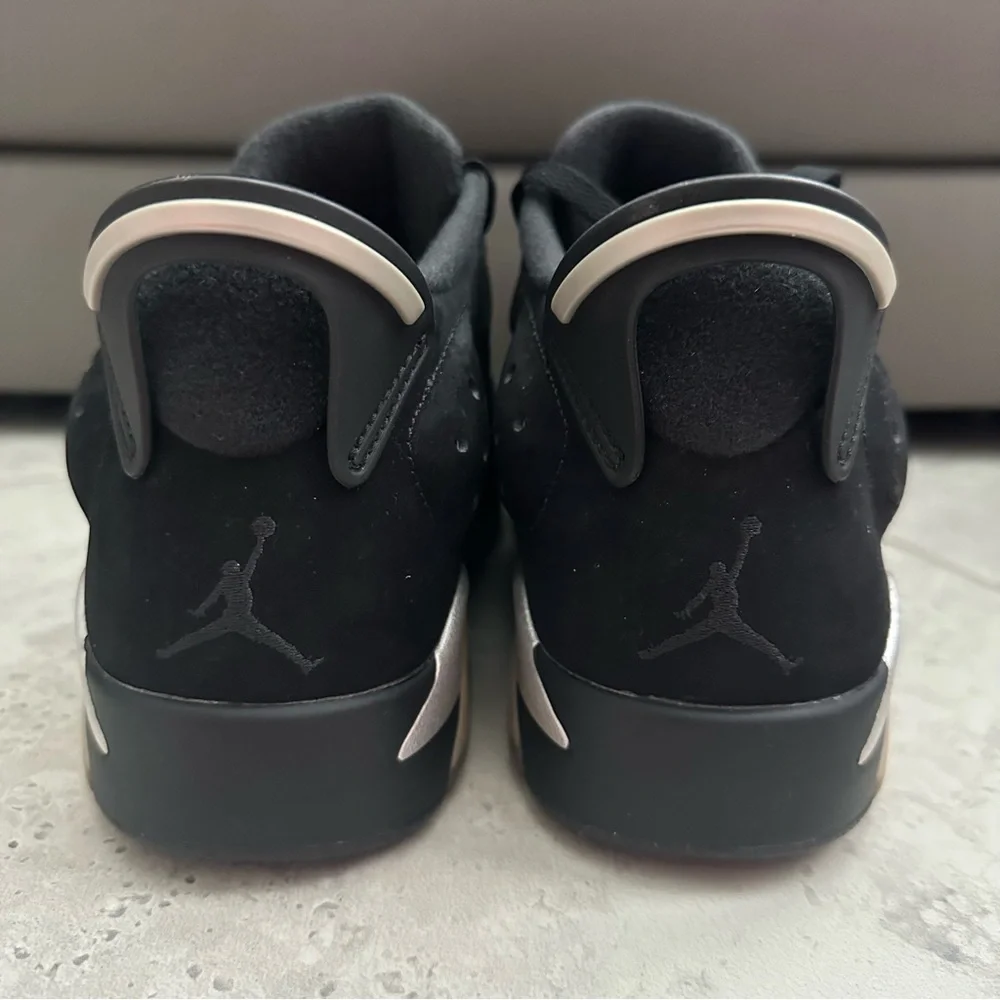 Jordan 6 Retro Low Chrome Sneaker Size 11.5 Men
